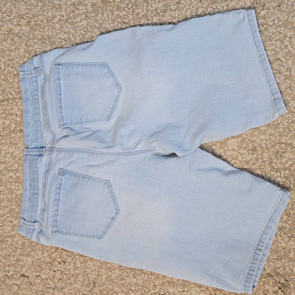Embroidered Size 10 - Picture 2 of 4